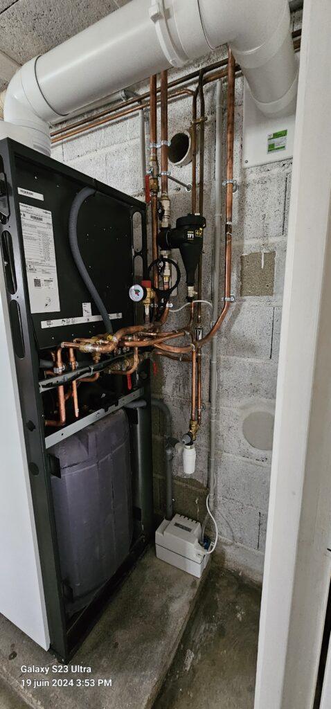 Installation d'une Chaudière Gaz à Condensation Viessmann à Romilly Sur Seine par Chupin Energies