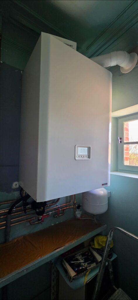 Installation d'une chaudière Frisquet à Marcilly Sur Seine par Chupin Energies dans la Marne